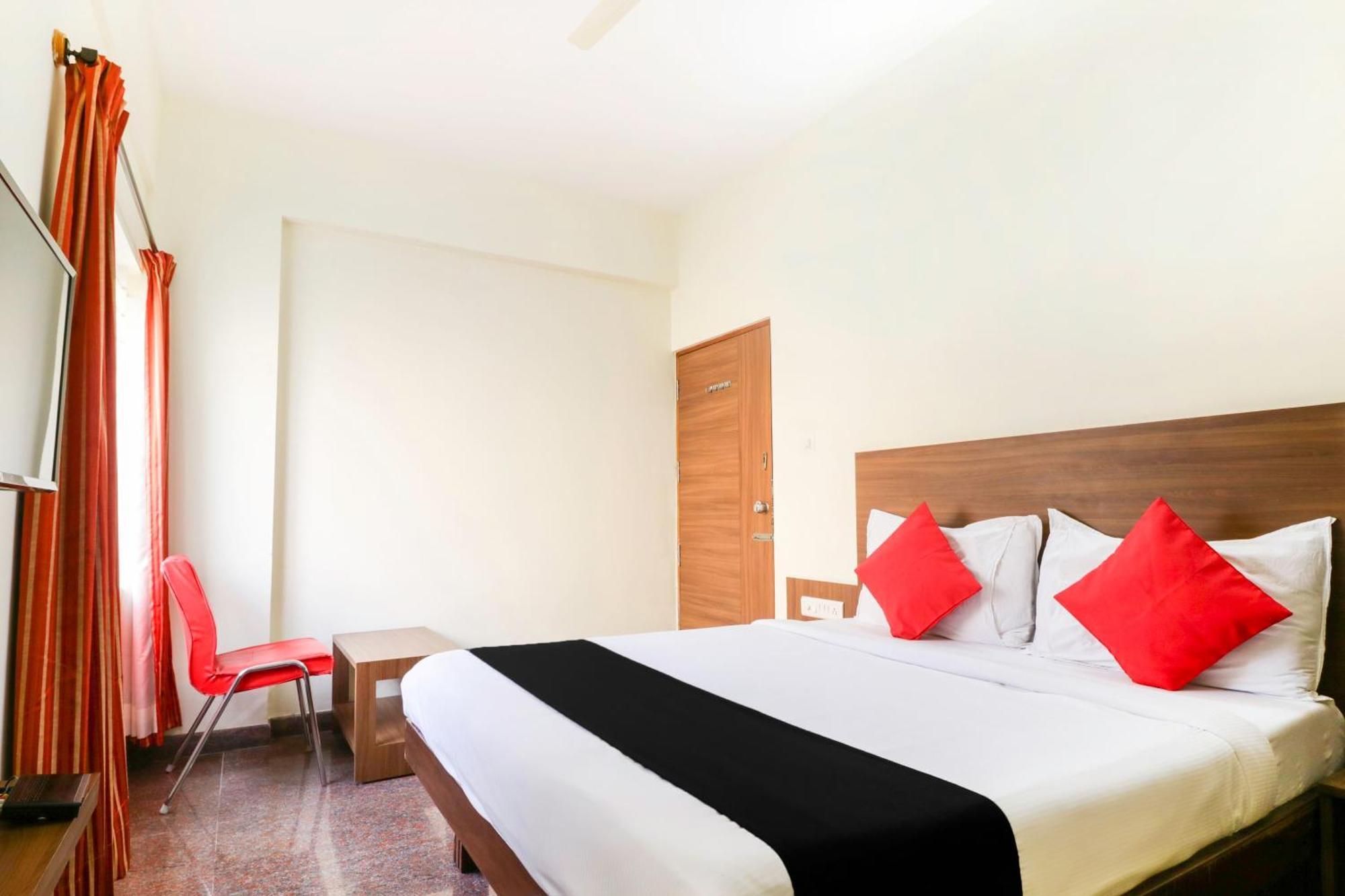 Hotel O Champion Comfort Near Hosahalli Metro Station Bangalore Exteriör bild