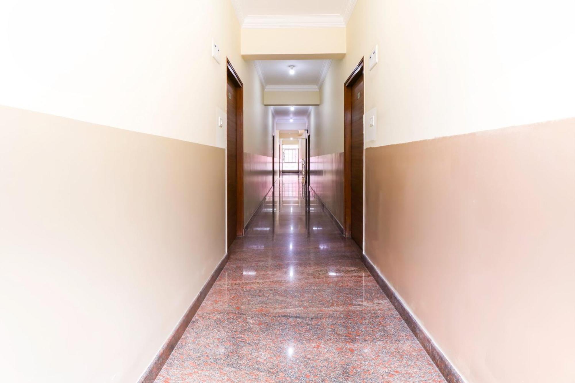 Hotel O Champion Comfort Near Hosahalli Metro Station Bangalore Exteriör bild